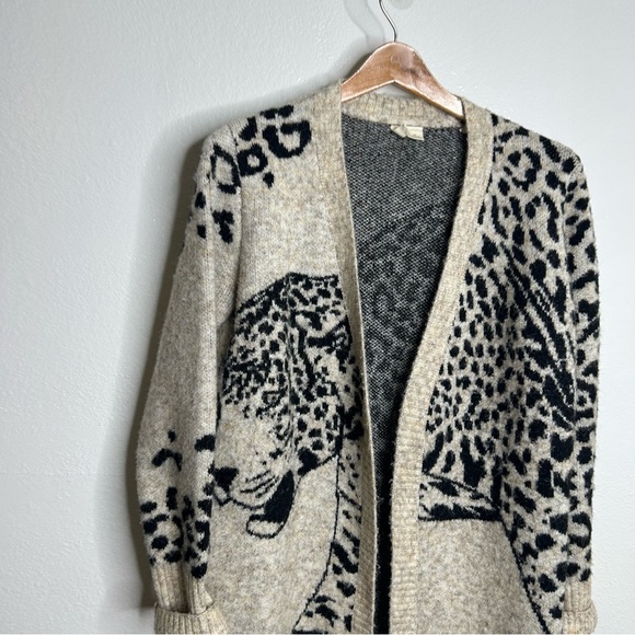 Anthropologie Moth Lucerne Leopard Long Cardigan Sweater Size XS - Picture 7 of 15